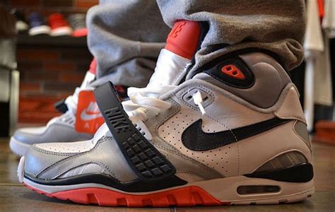 nike air trainer sc ii infrared|nike trainer sc bo jackson.